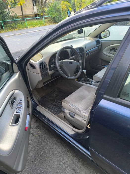 Volvo v40 Швеція