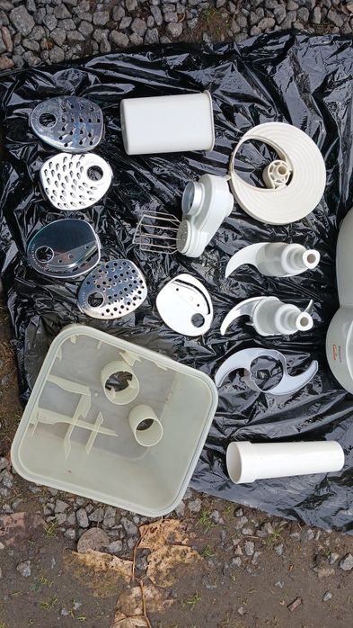 Комплектуючі до кухонного комбайну Philips