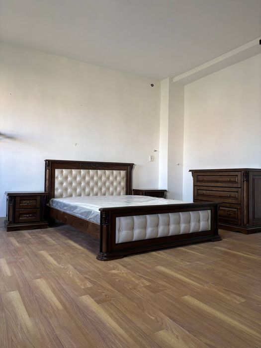 Ліжко, Кровать,Матрац, Комод, Стіл, Крісла, Тумбочки.