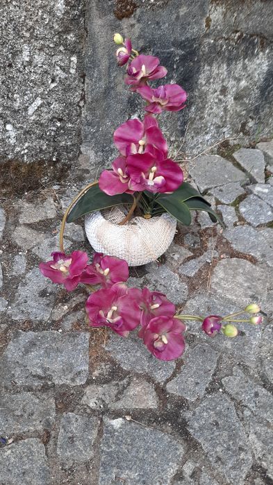 Planta artificial com vaso