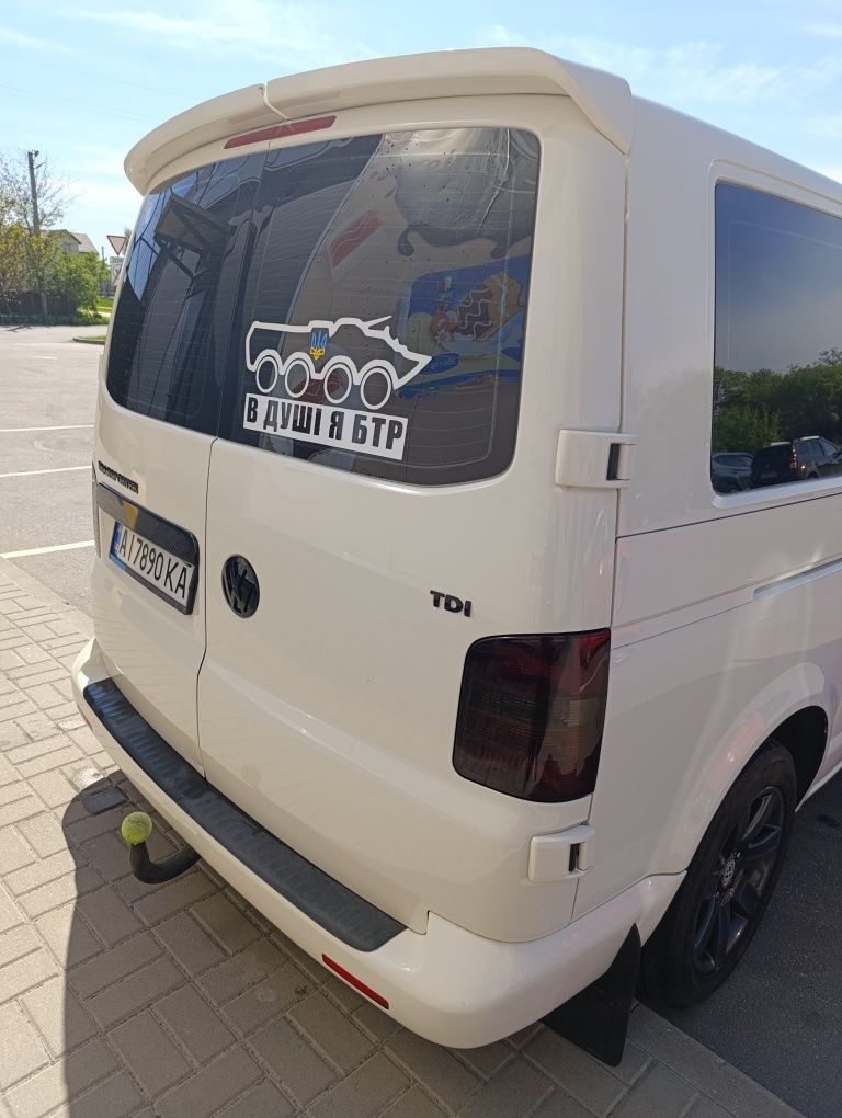 volkswagen transporter T5 2.5 АКПП  пасажир