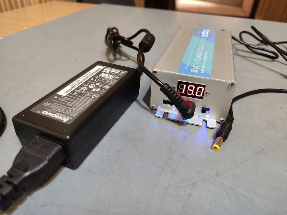 Безперебійник для ноутбука, роутера, 15000mAh, 55Wh.