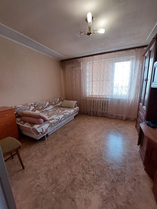 3х комнатная квартира в Черноморске.