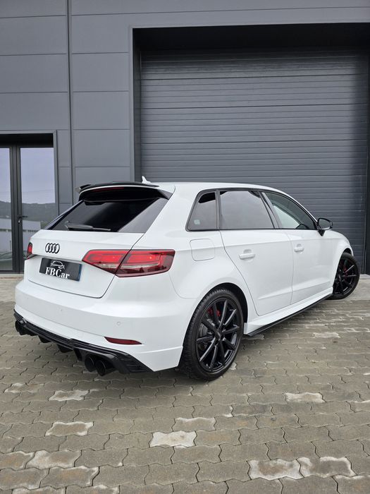 Audi A3 8V Facelift SLine "Look RS3"