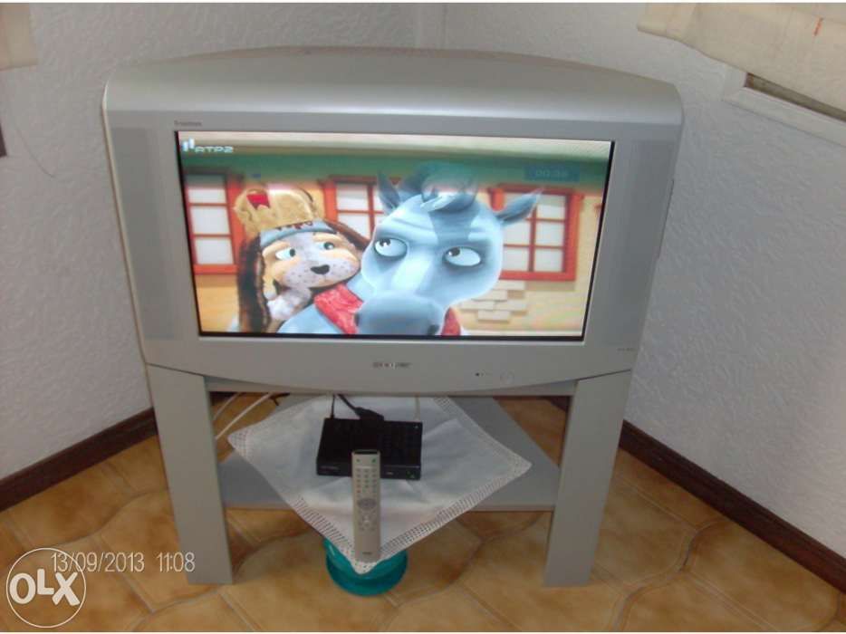 Tv sony triniton com movel