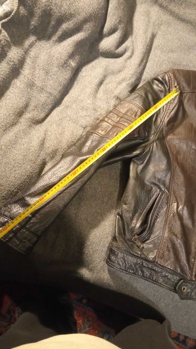 Куртка чоловіча шкіряна, розмір L