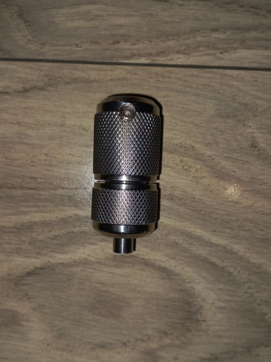 Gryf twist-lock do tatuaży