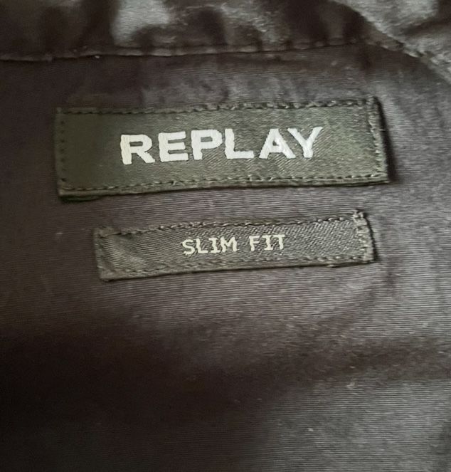 Vendo Camisa Replay.