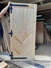 Drzwi drewniane góralskie zewnętrzne