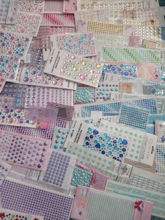 Naklejki kryształki dekoracyjne, mega zestaw ponad 200 sztuk