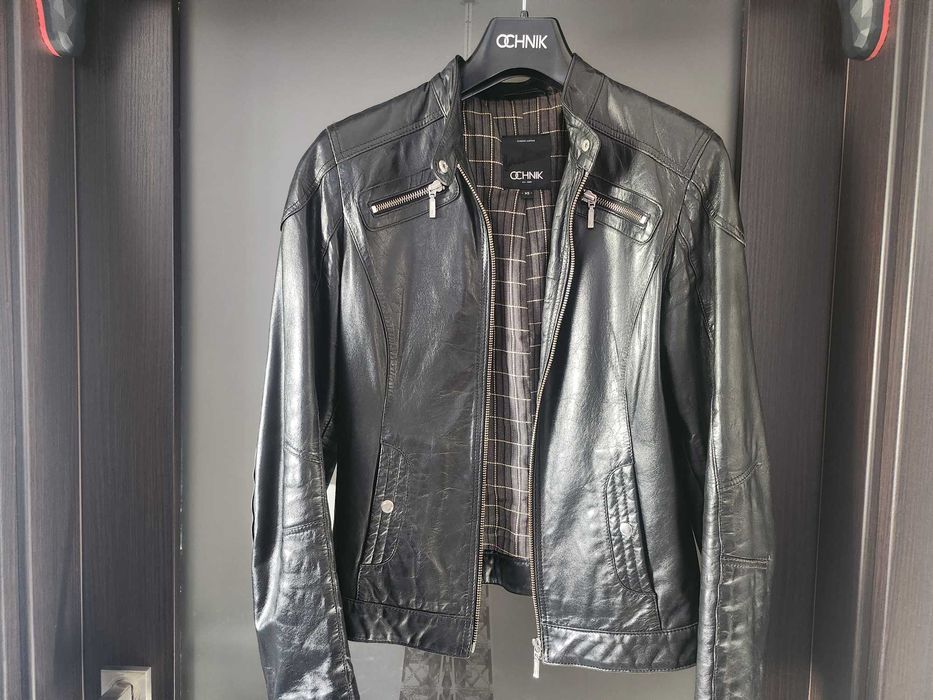 Kurtka damska ze skóry.