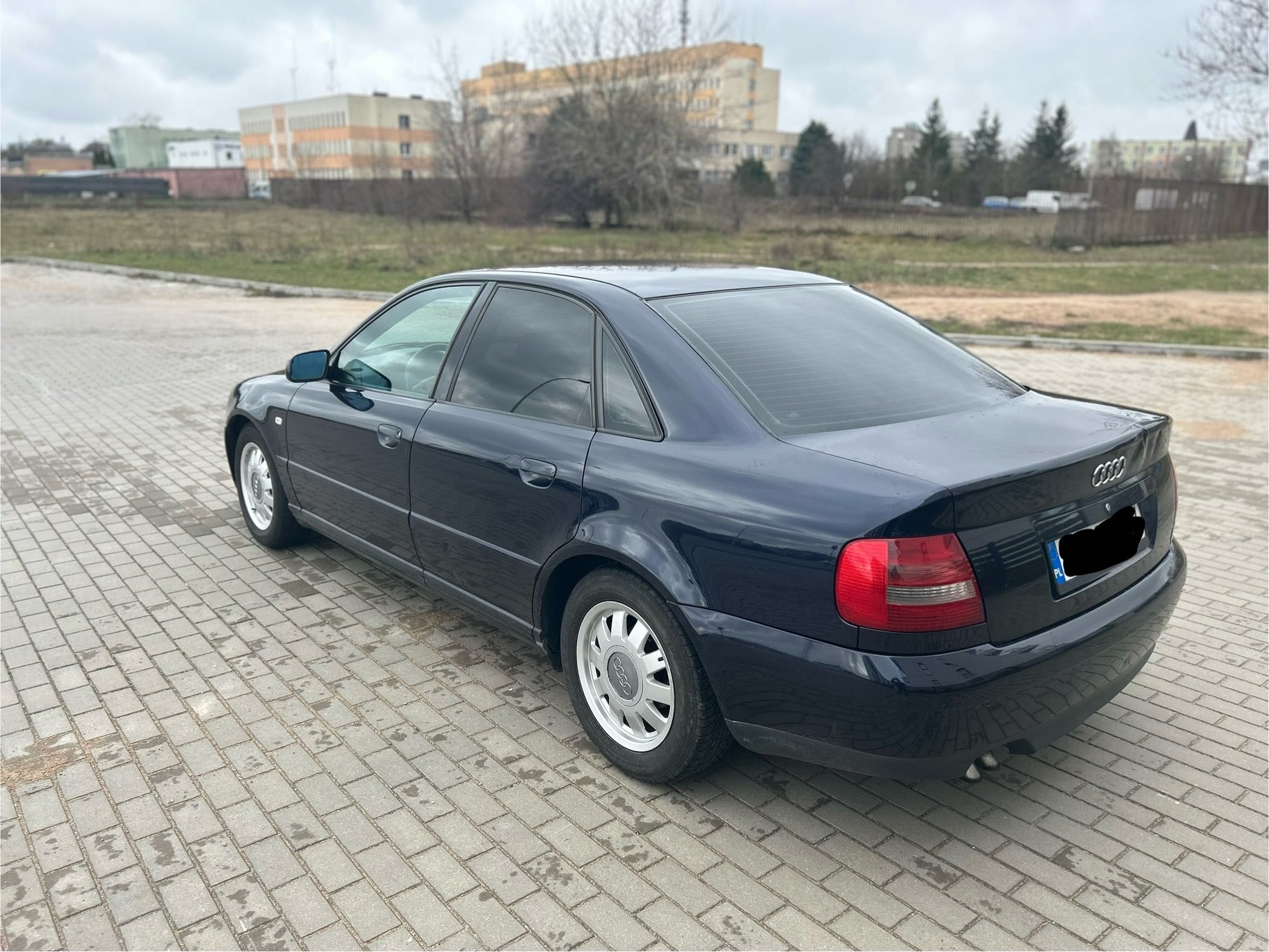 Audi A4 B5 Lift 1.9 Tdi 90km sedan