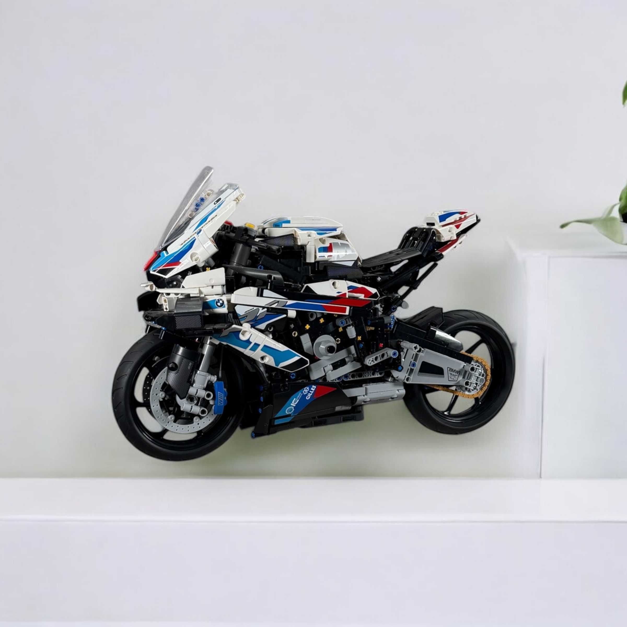 Кронштейн Кріплення для LEGO Technic Мотоцикл BMW M 1000 RR (42130)