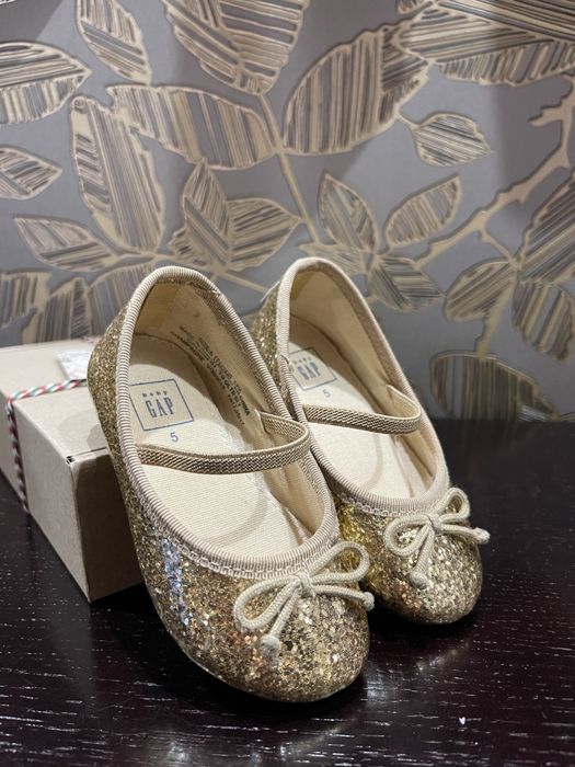 Туфли Gap , туфельки на годик