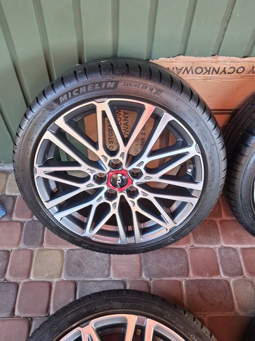Oryginalne Koła Aluminiowe 18" Lato TPMS KIA Proceed  2022 r.