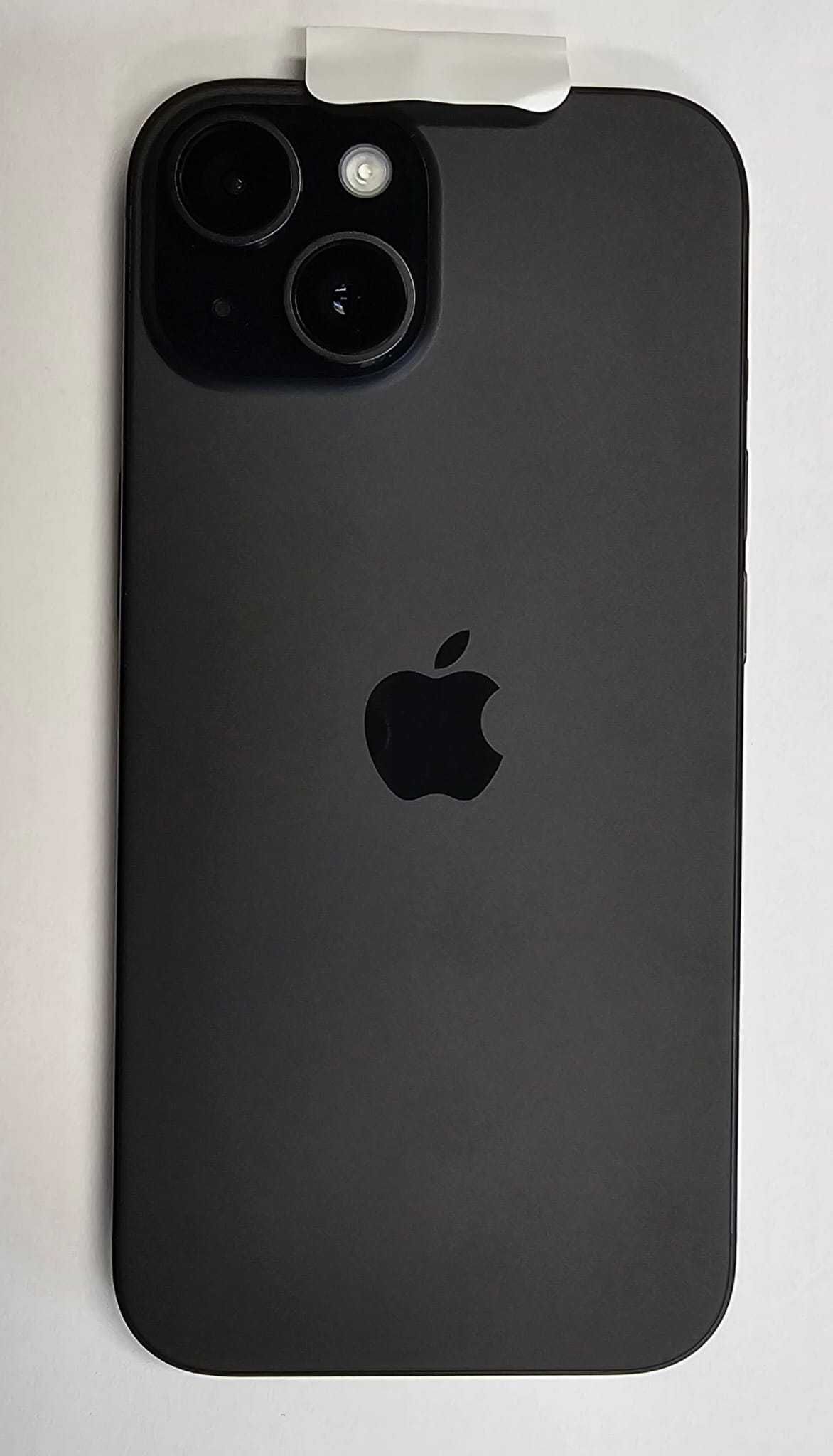 smartfon iPhone 15 z pamięcią 512GB w kolorze czarnym nie aktywowany