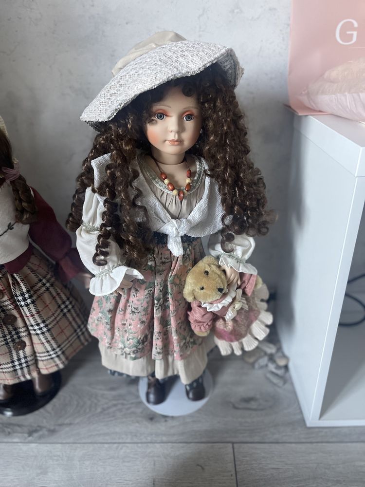 Кукла Ванесса фарфор в новом состоянии Немецкая
