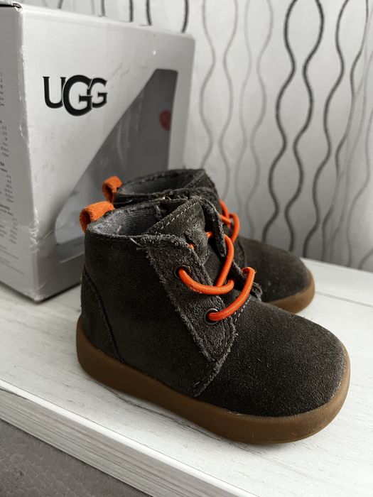 Ботинки Ugg 18 размер