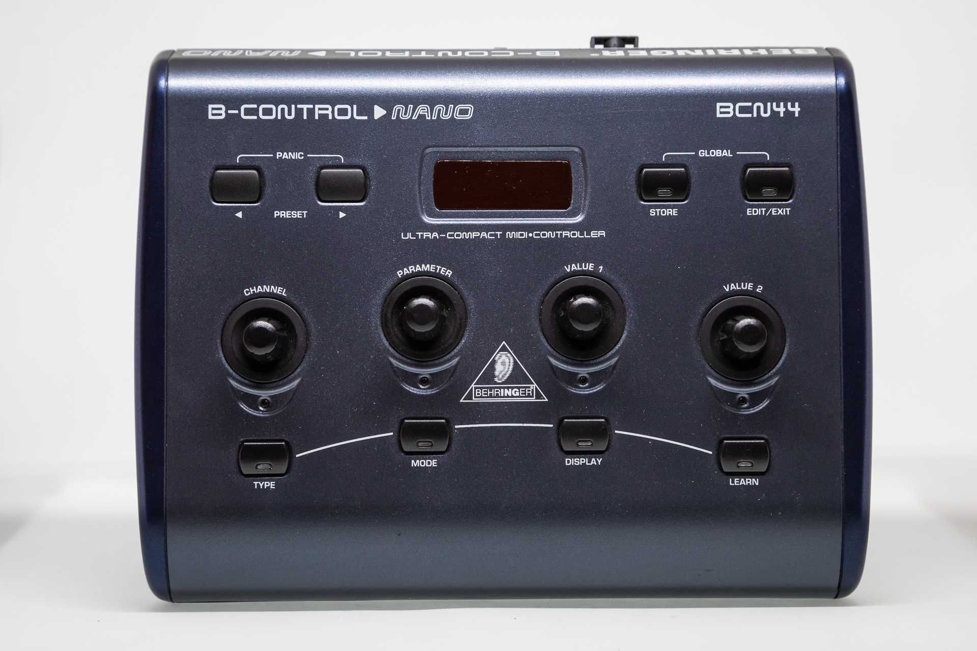 Behringer B-Control Nano BCN 44 - kontroler midi