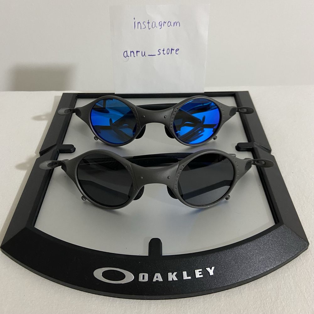 Солнцезащитные очки Oakley Oval  Plutonite Plazma Blue iridium.