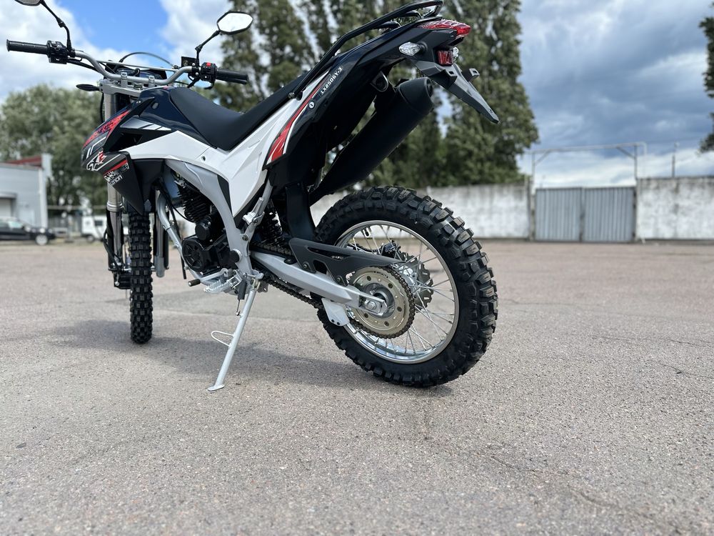 Мотоцикл LONCIN LX 250 GY-3 SX2