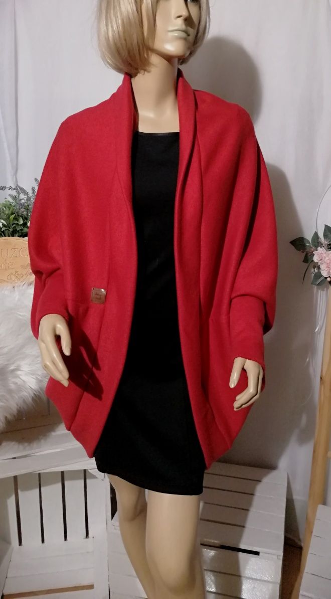 Sweterkowe ciepłe narzutki oversize