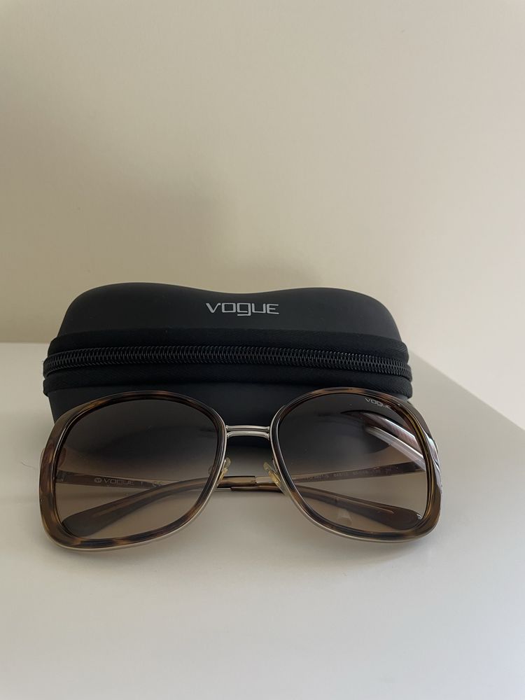 Óculos de sol Vogue
