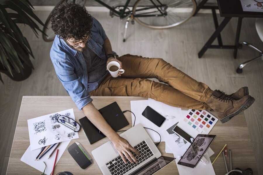 Cпикерфон Plantronics Poly Sync 40+