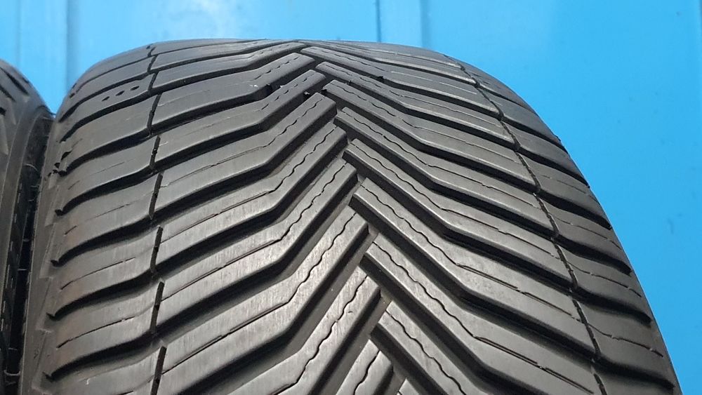 225/45 R17 Markowe opony całoroczne Michelin ! Rok 2021
