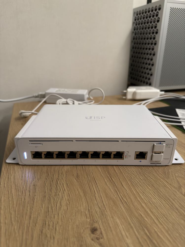 Ubiquiti UISP Console