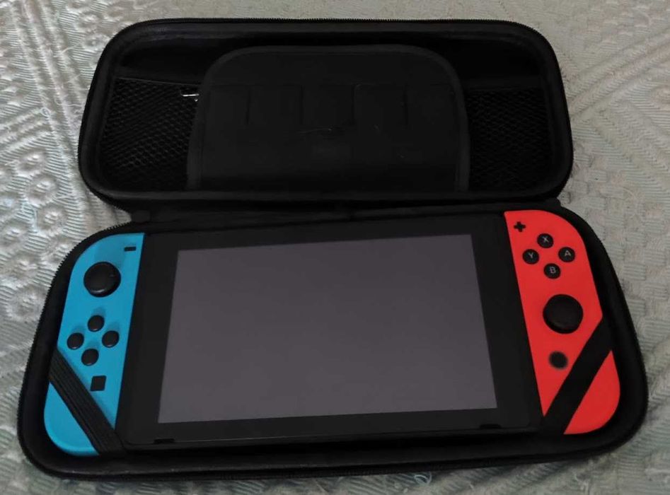 Nintendo Switch v1 + Bolsa