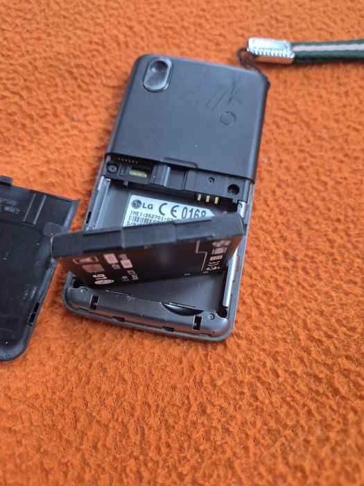 Telefon LG Cookie KP500