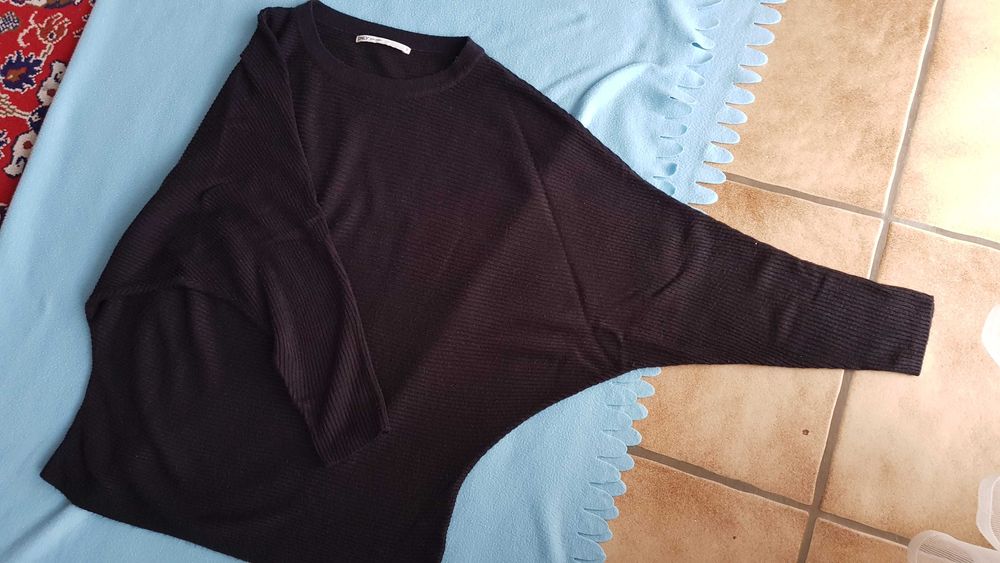 only sweter czarny oversize nietoperz prążki okazja S