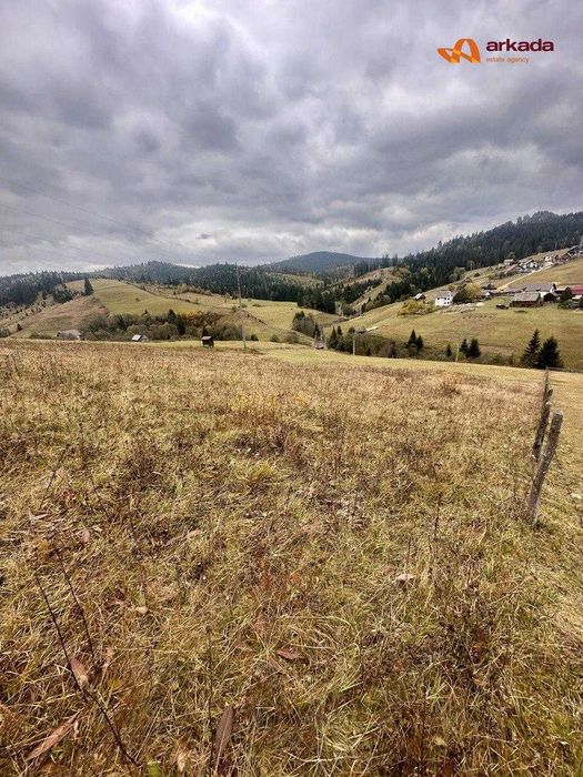 Велика земельна ділянка під забудову у Буковелі