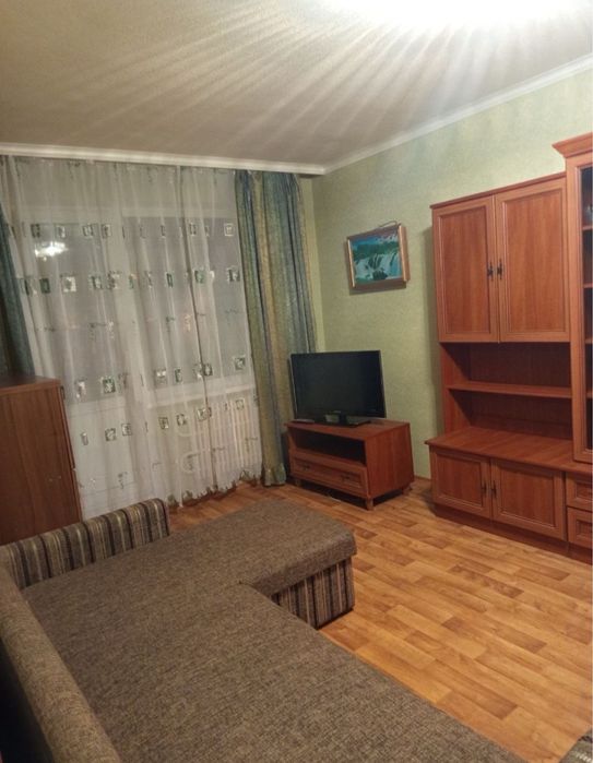 Сдам 2 кв метро Студенческая