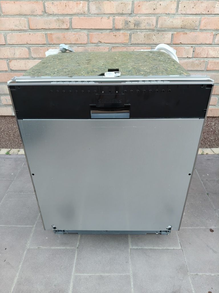 Посудомийна машина Simens Model SE63HX60AE/01 розміри 60 на 80