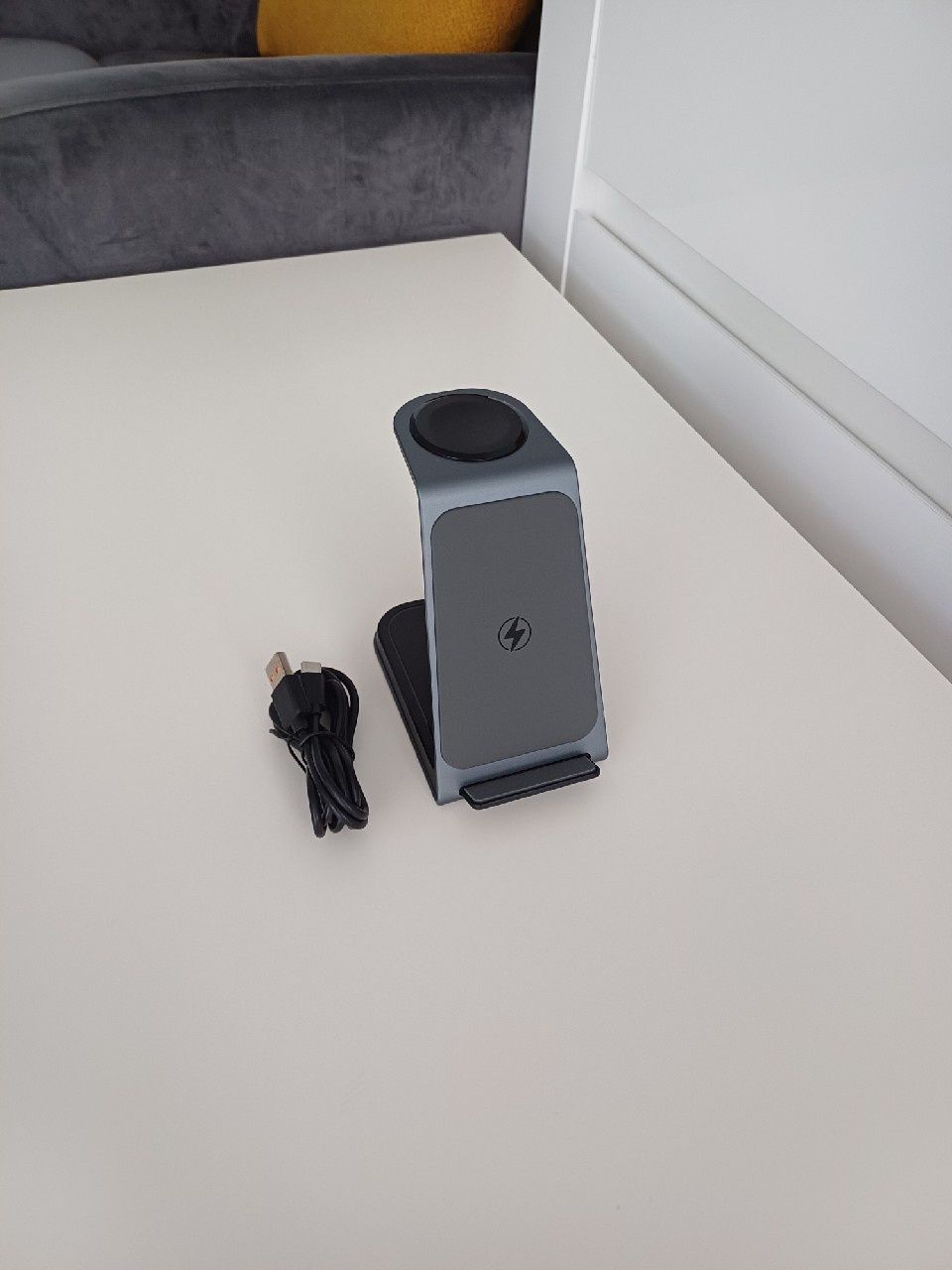 Ładowarka bezprzewodowa 3w1 do APPLE iPhone/iWatch/AirPods szara