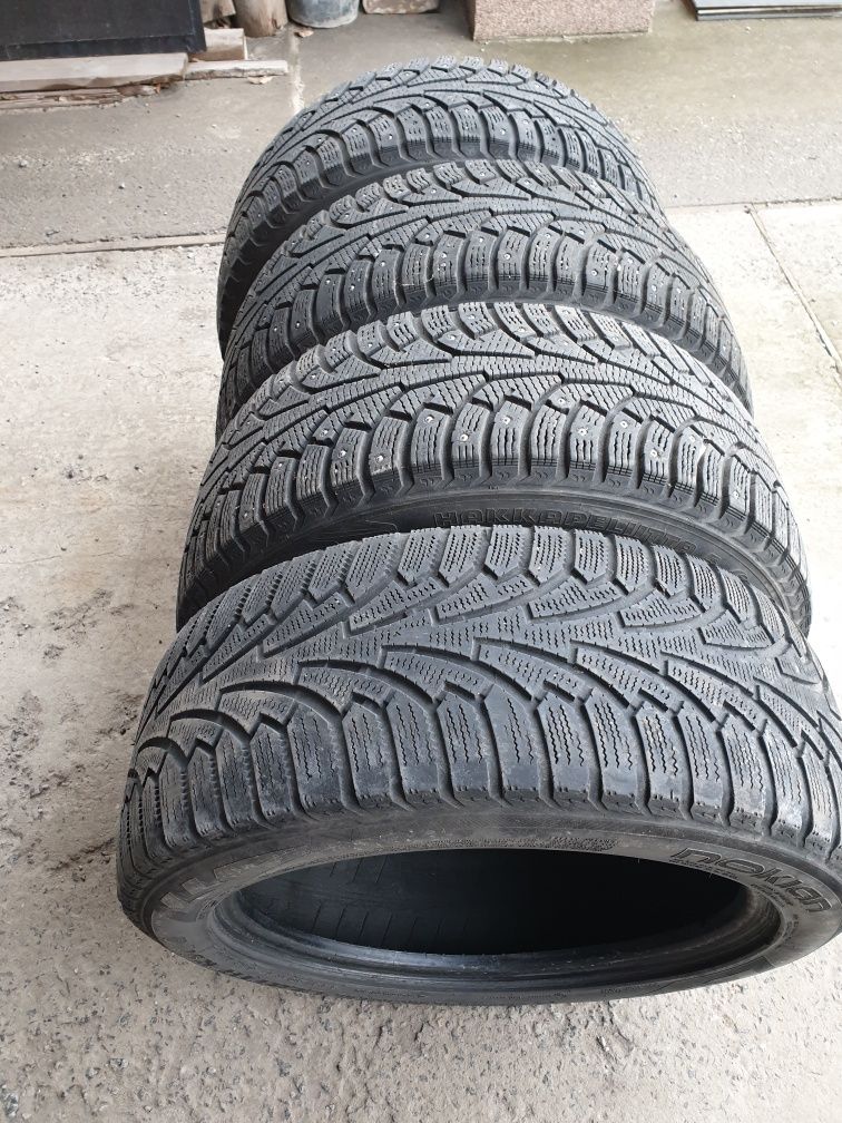 Зимние шины Nokian Hakkapeliitta 5 225/50 R17 94T Flat Run (шип)