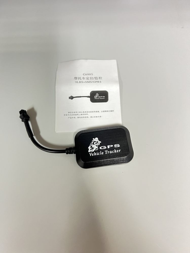 Localizador GPS GT005