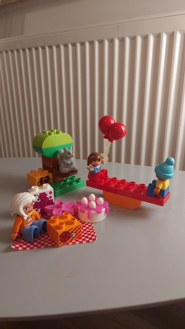 Lego Duplo 5 zestawów i więcej klocków