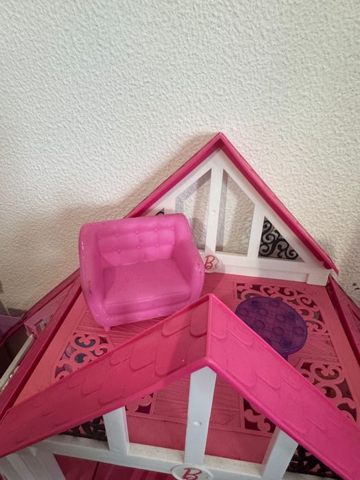 Casa da barbie completa com carro