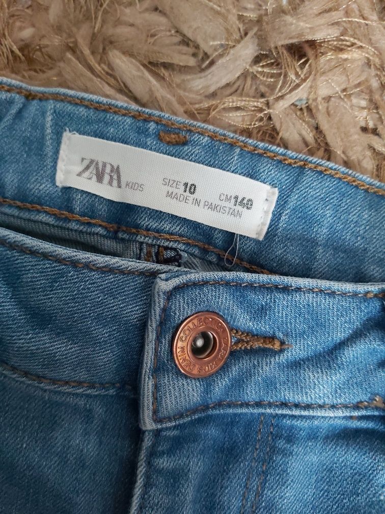 Zara jasne jeansy dżinsy dziewczynka 140