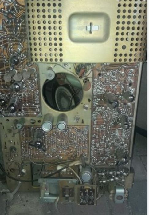 Телевізор* ч/б кольорові