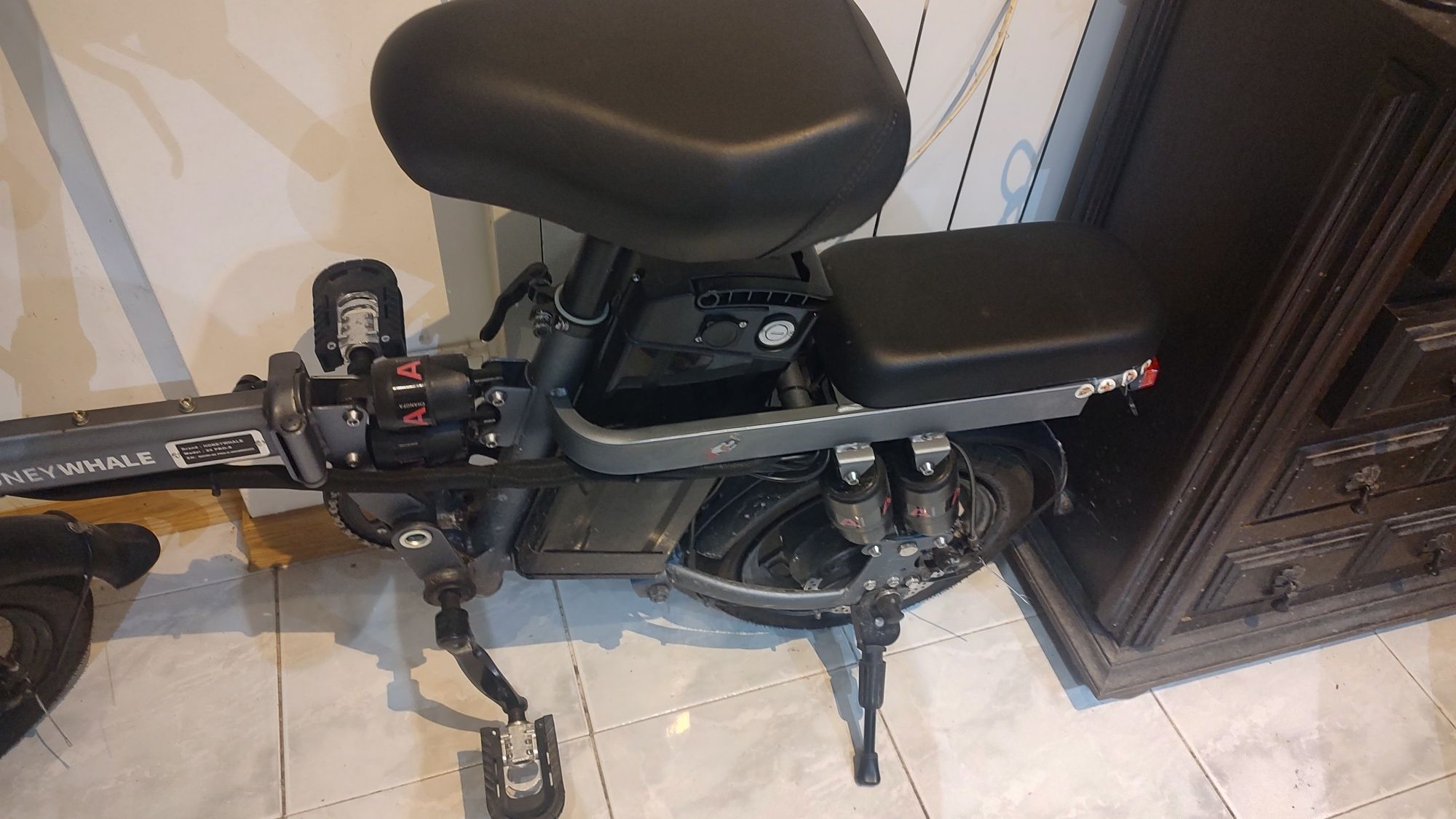 Bicicleta Elétrica Dobrável Honey Whale – €400