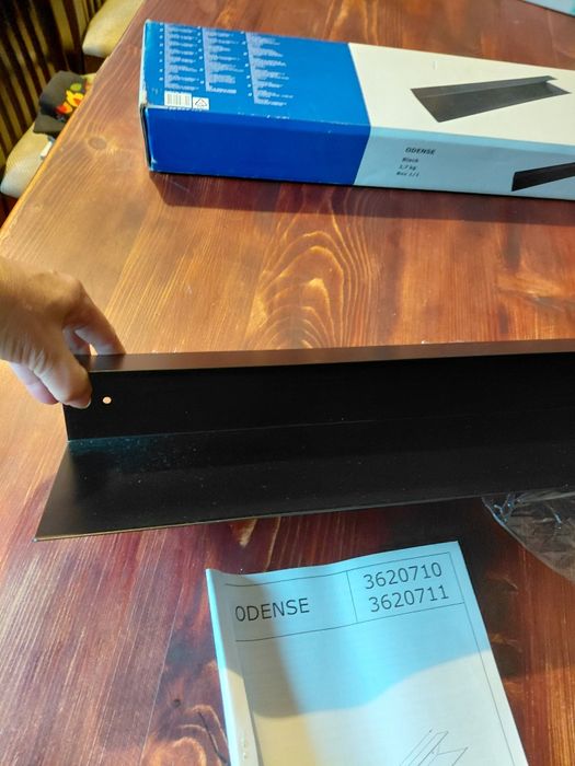 Półka metalowa na buty