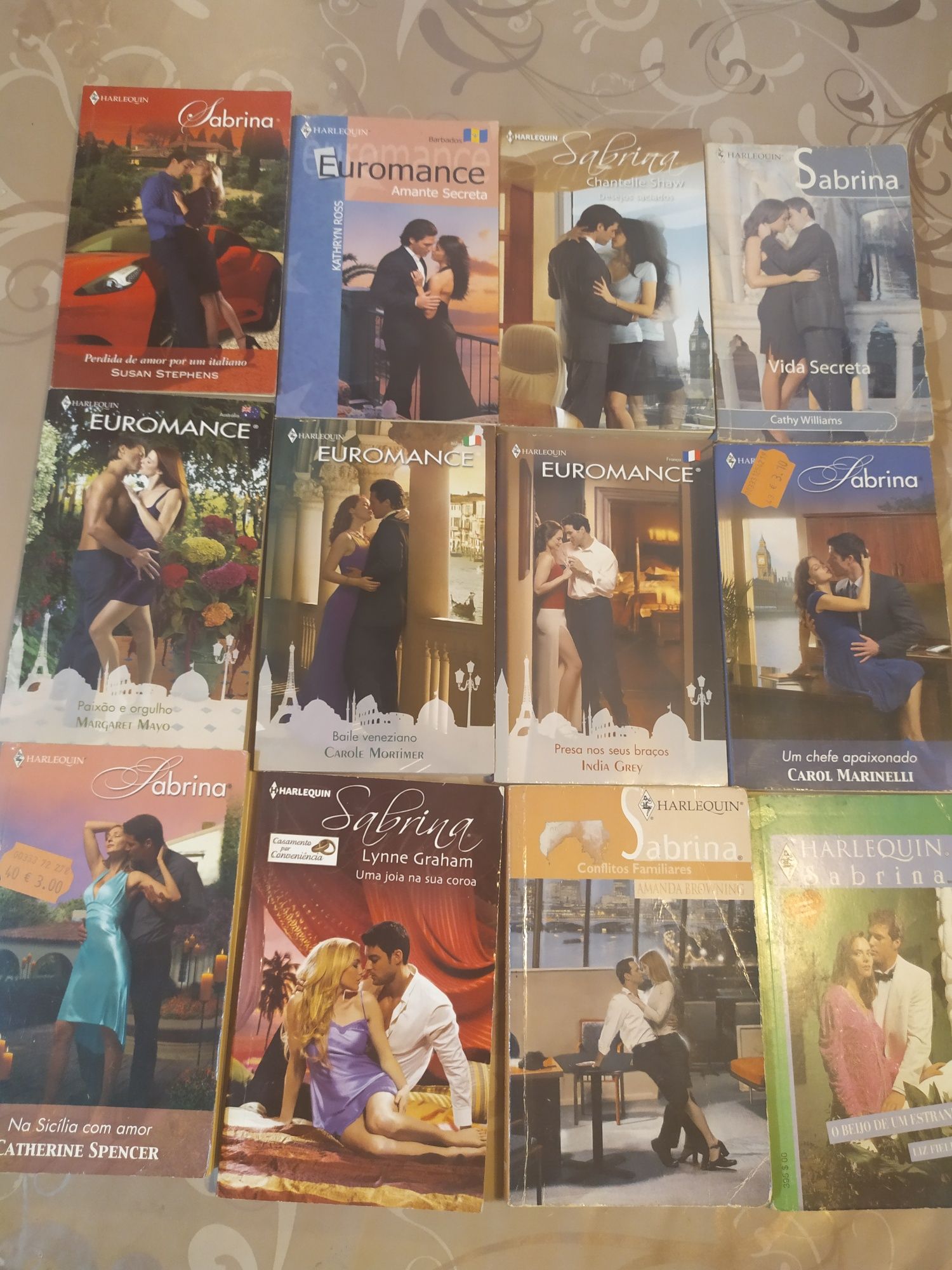 Livros para venda Romances de Sabrina -Bianca -Paixao e outros.