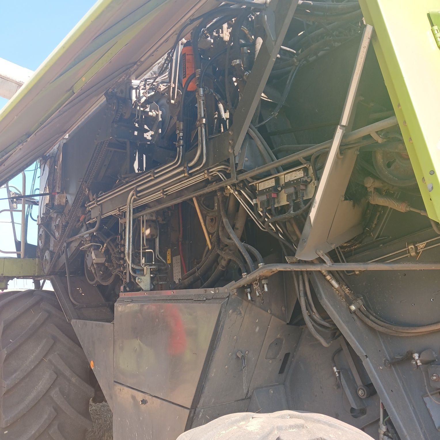 Комбайн Claas lexion 580