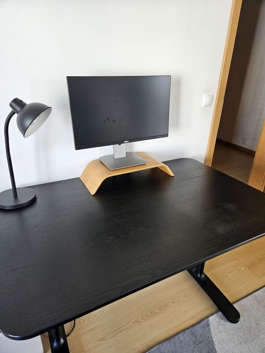 Secretária Bekant IKEA