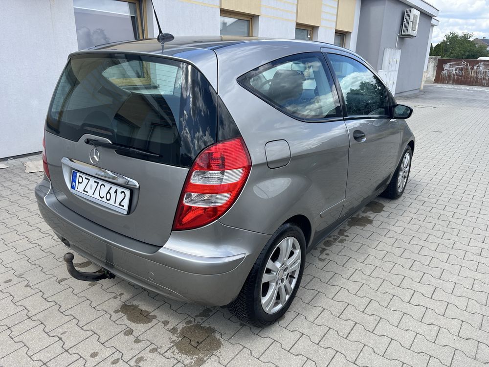 Mercedes-Benz Klasa A W169 2.0 109km
