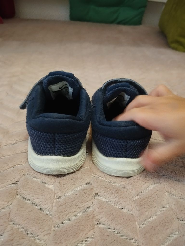 Дитячі кросівки для хлопчика